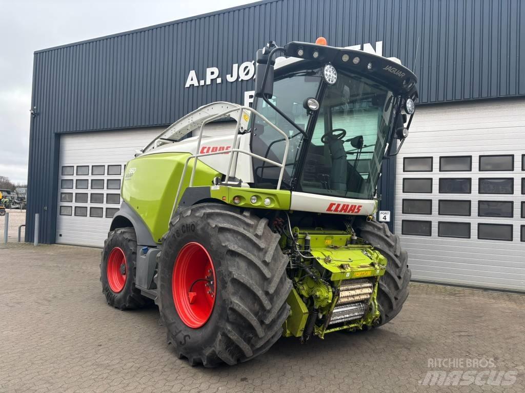 CLAAS Jaguar 960 4WD Forage harvesters