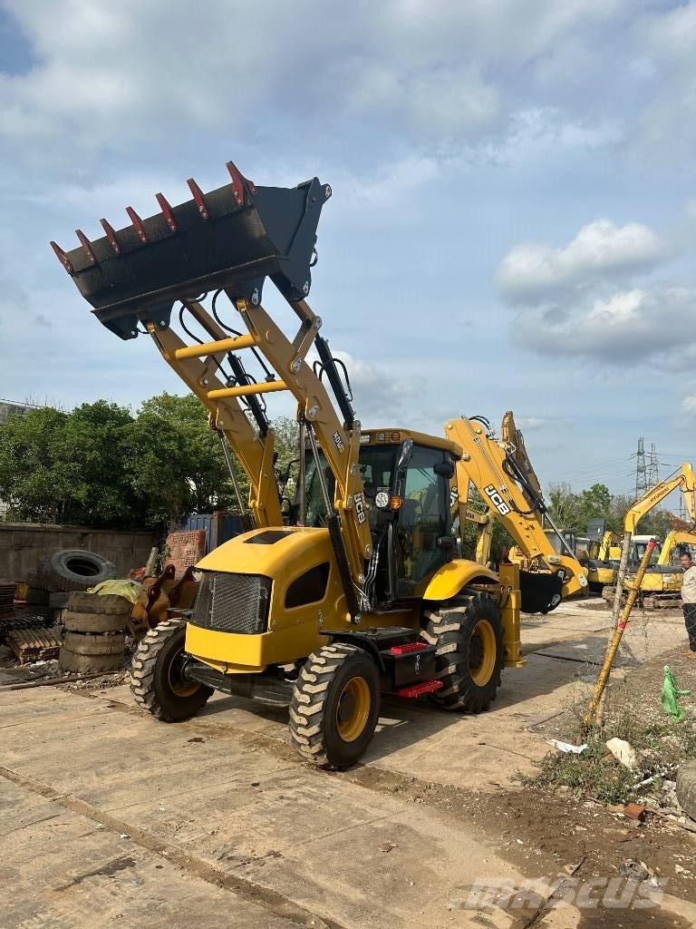 JCB 3 CX Backhoe