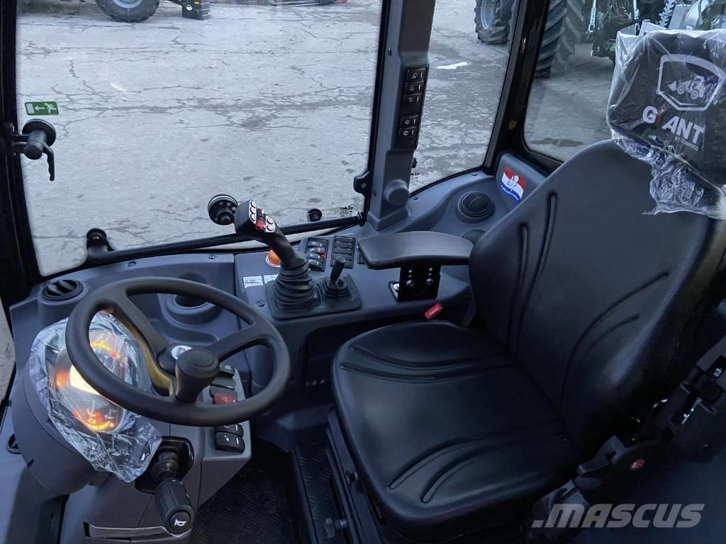 GiANT G 5000 Wheel loaders