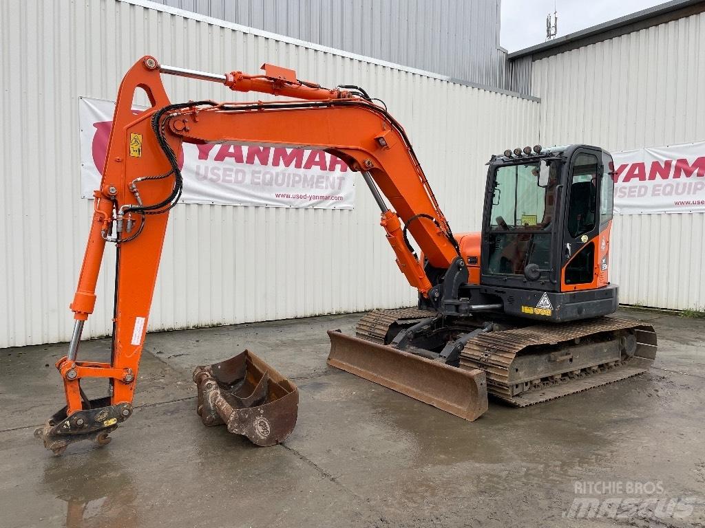 Doosan DX85 Mini excavators  7t - 12t
