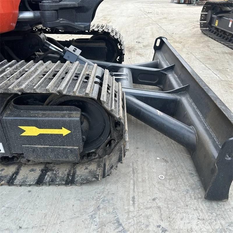 Kubota kx165 Crawler excavators
