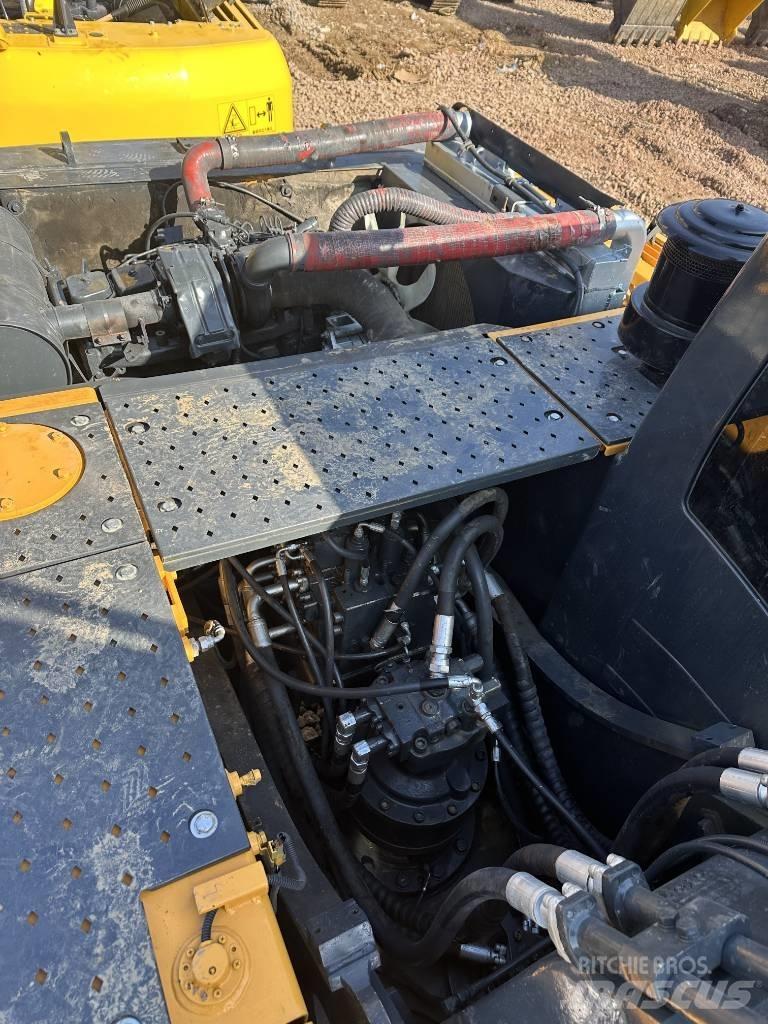 Hyundai Robex 215 Crawler excavators