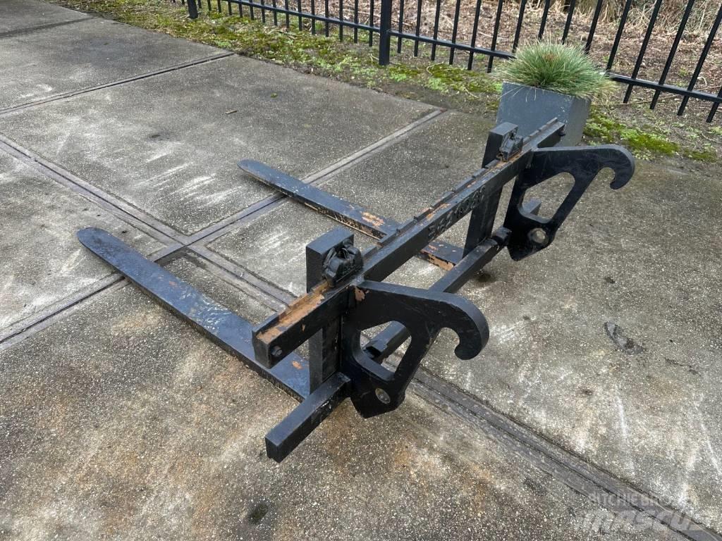 CAT 908 forks Forks