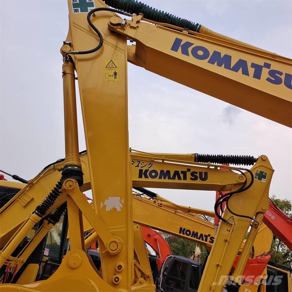 Komatsu PC 200-8 Crawler excavators