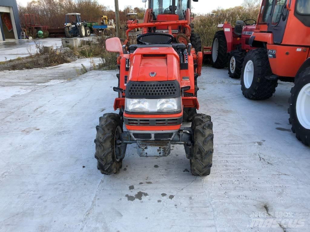 Kubota A-175 Tractors