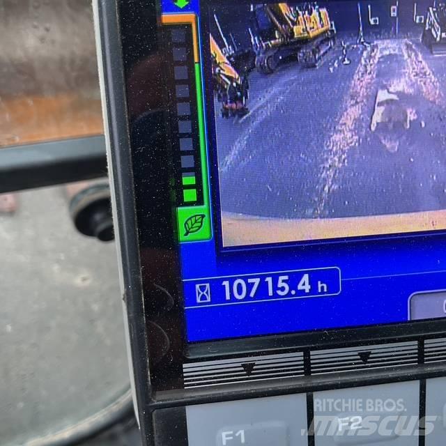 Komatsu PC240 Crawler excavators