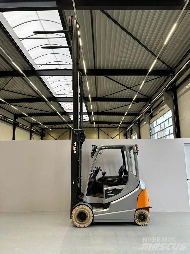 Still RX60-25 Electric forklift trucks