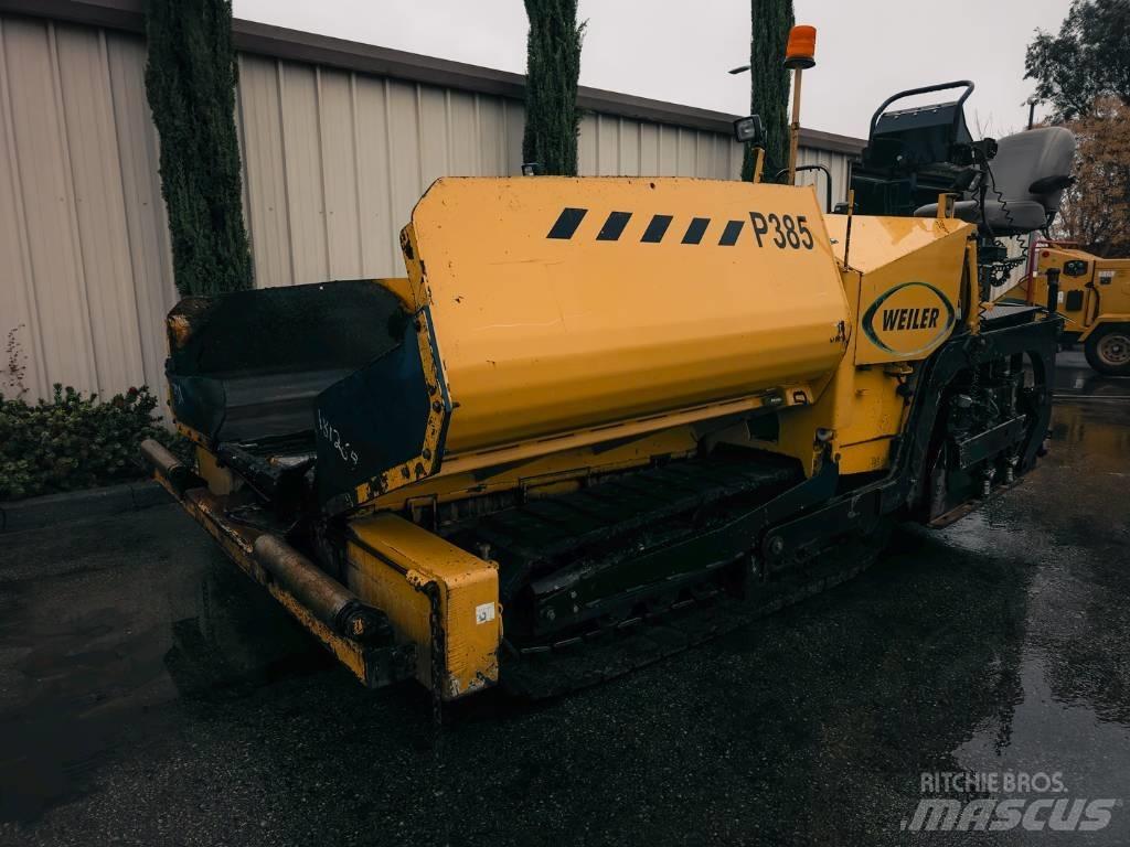 Weiler P385 Asphalt pavers