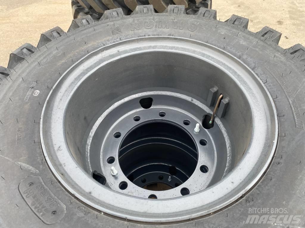 Kumho 10,00-20 Tyres, wheels and rims