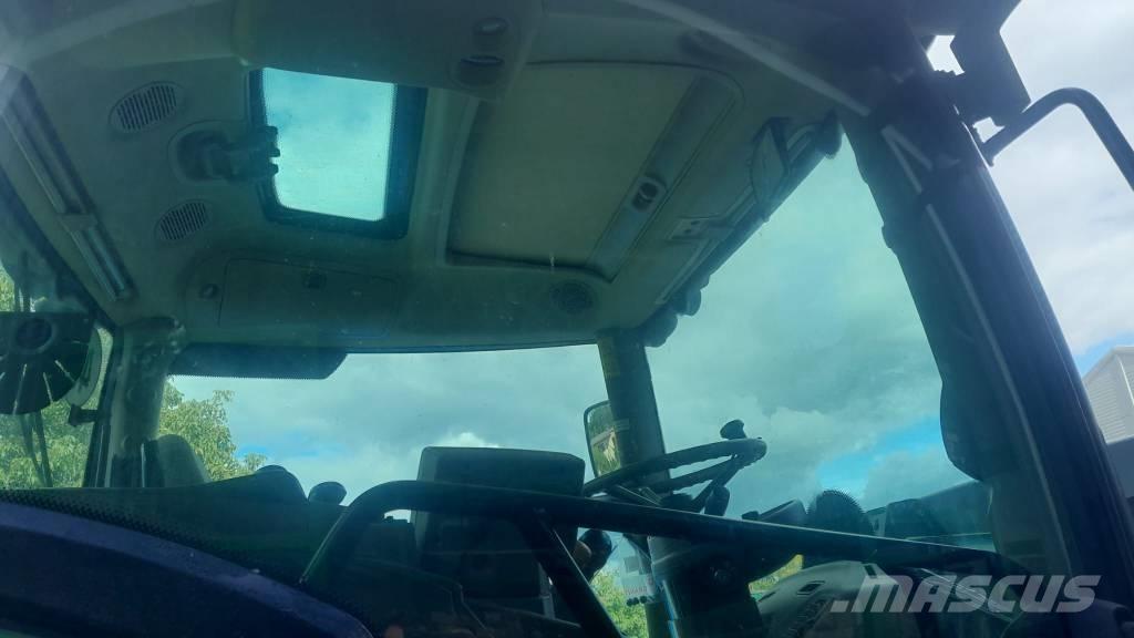 John Deere 6105 R Tractors