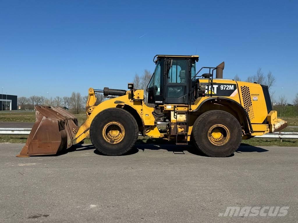 CAT 972M Wheel loaders