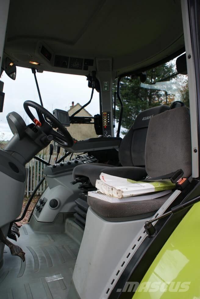 CLAAS Arion 650 CIS Tractors
