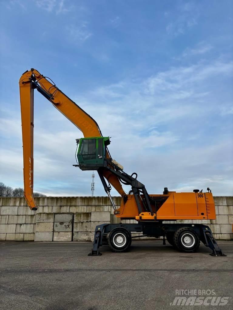 Fuchs MHL 380 Waste / industry handlers