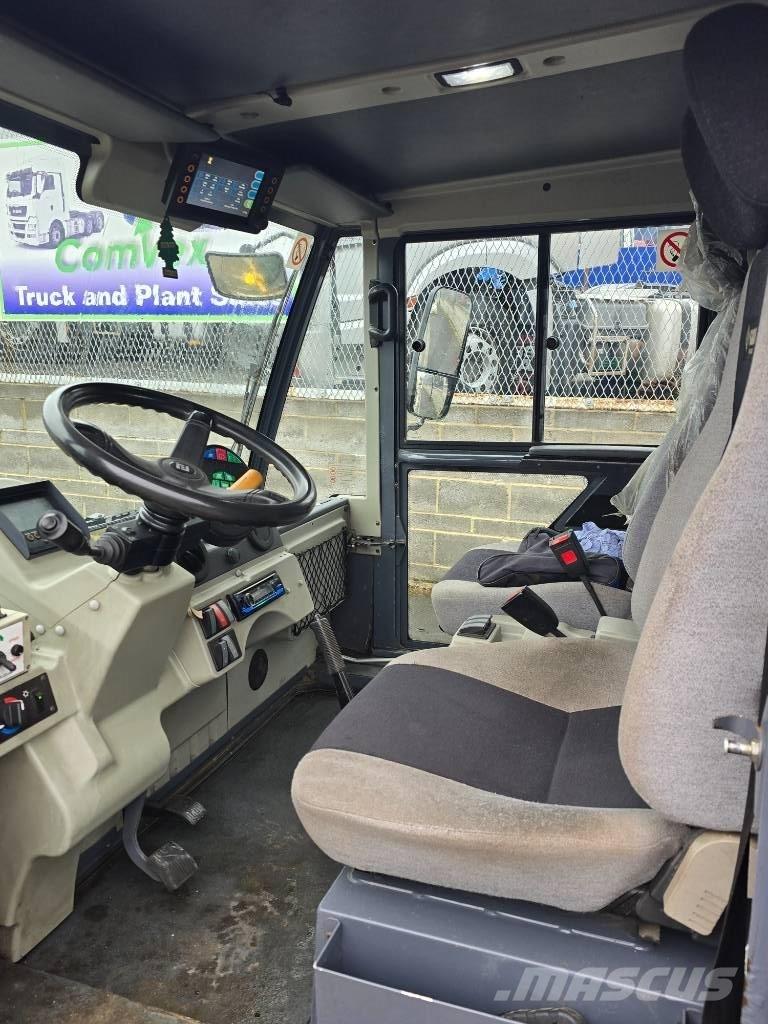 Scarab M25H Sweepers