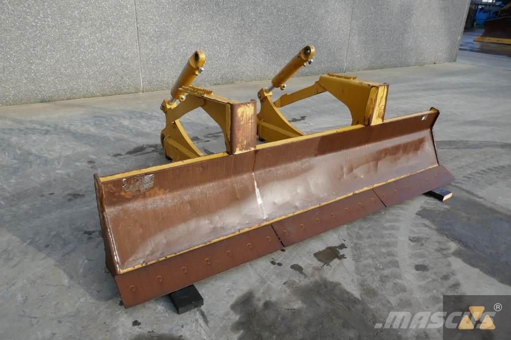 CAT Skidder blade Blades