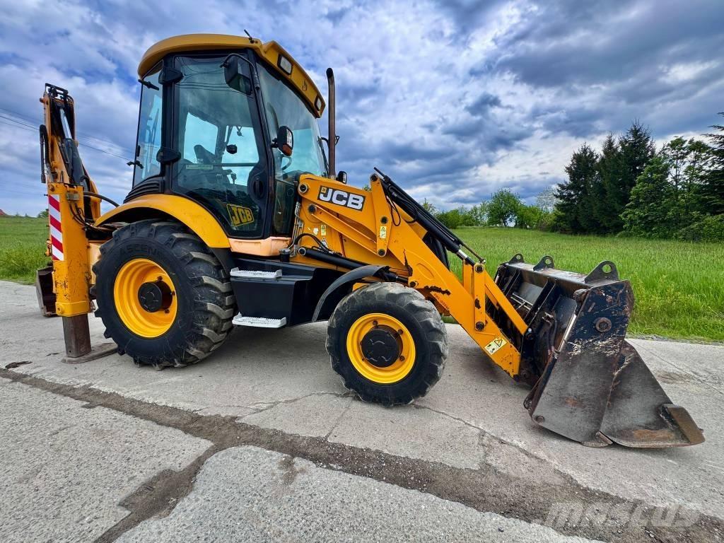 JCB 3 CX Backhoe