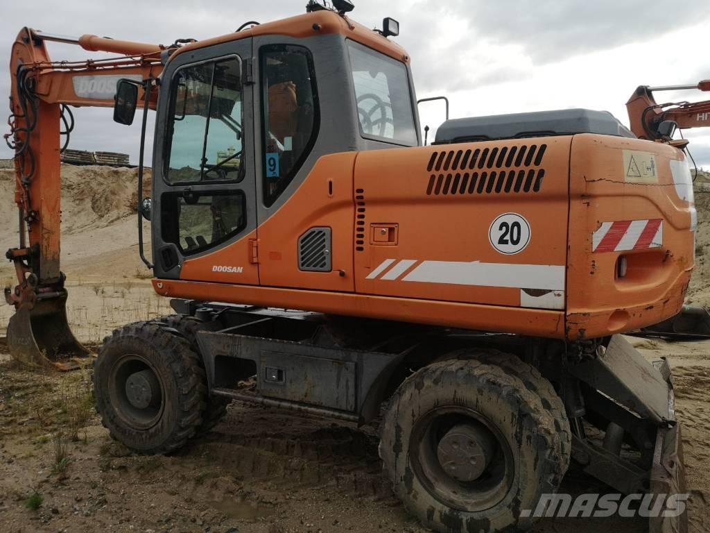  DOSAN DX170W Wheeled excavators