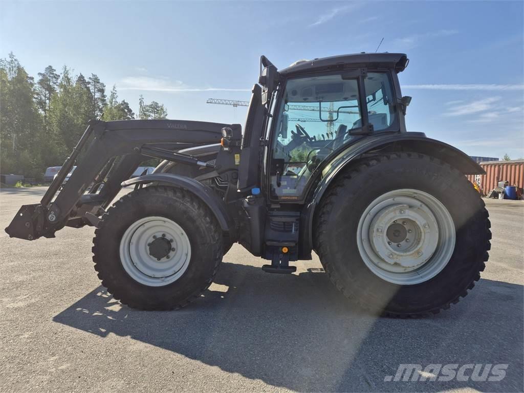 Valtra N175 A Tractors