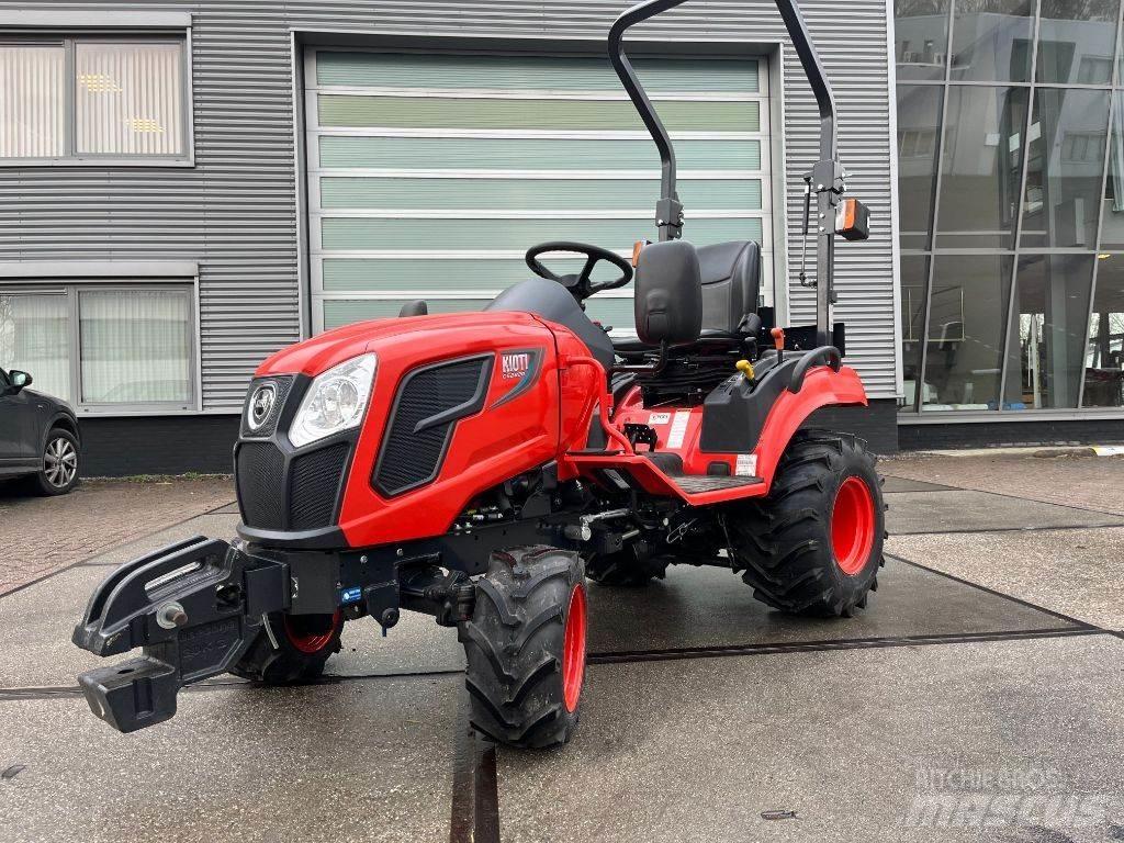 Kioti CS2220M Tractors