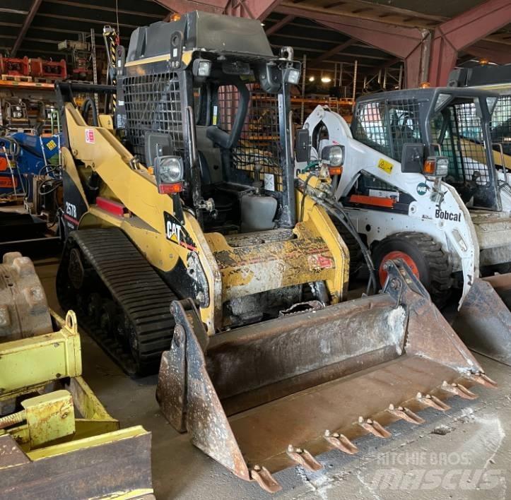 CAT 257B Skid steer loaders