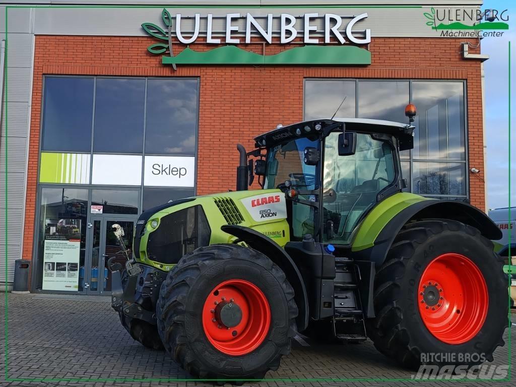 CLAAS Axion 850 Tractors