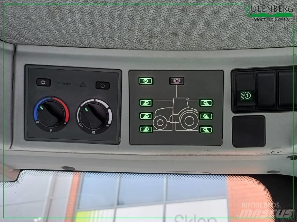 CLAAS Axion 850 Tractors