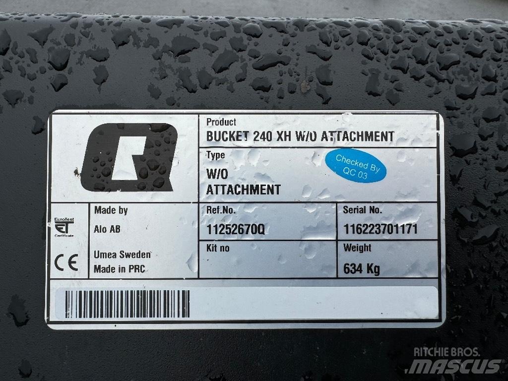 Quicke 240 XH M+ Front loader accessories