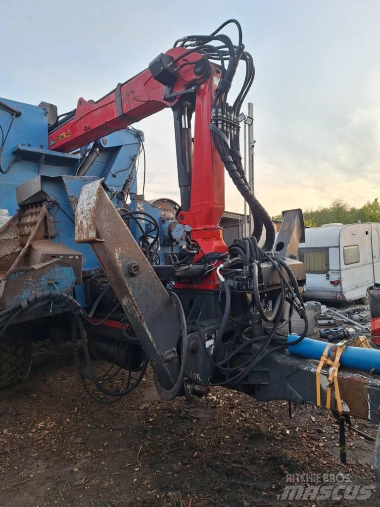 Bruks 805 CT Wood chippers