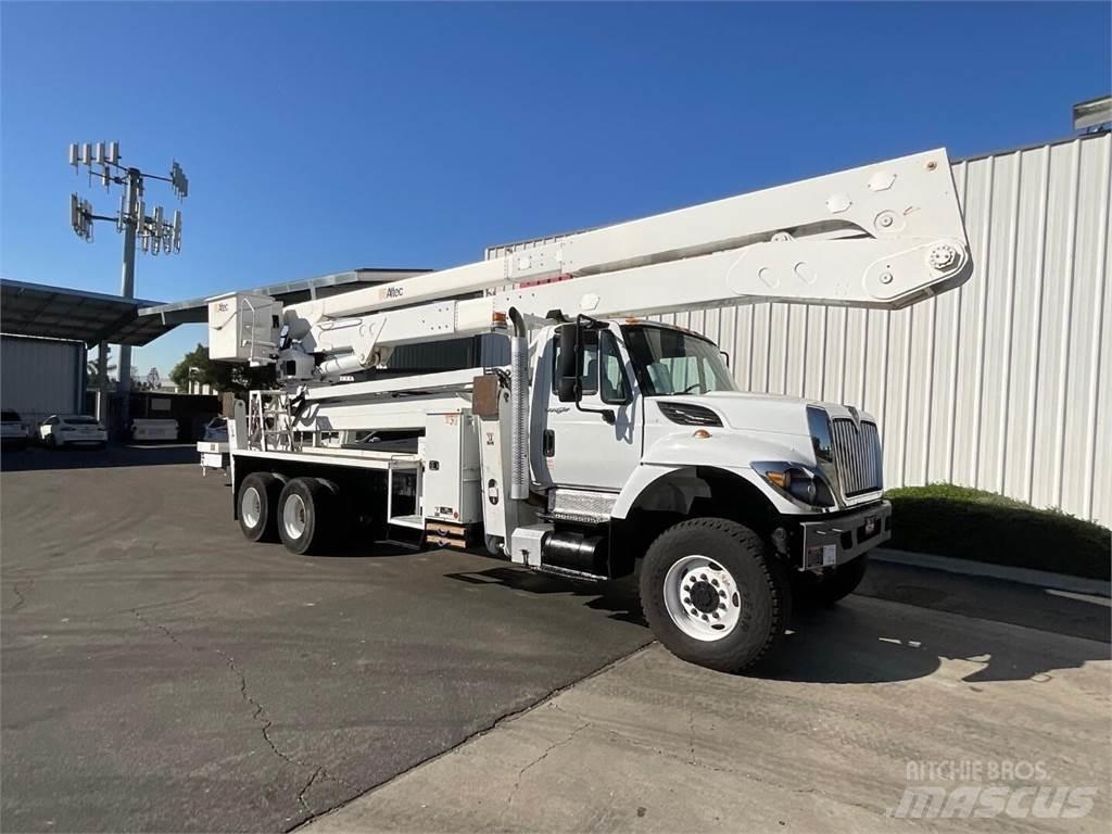 Altec A77TE93 Truck mounted platforms