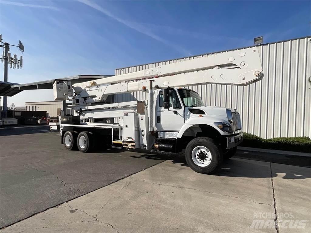 Altec A77TE93 Truck mounted platforms