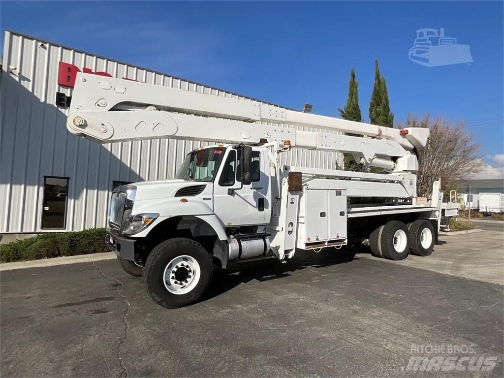 Altec A77TE93 Truck mounted platforms