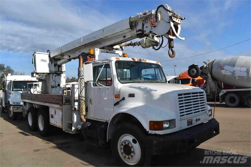 Altec D947TR Truck mounted drill rig