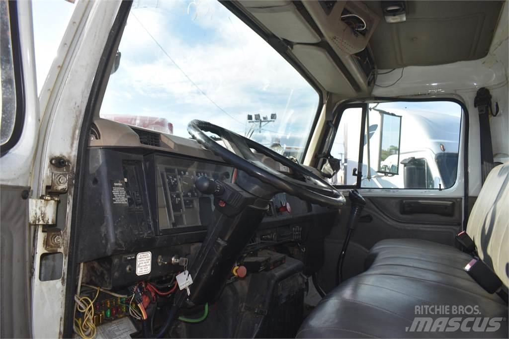Altec D947TR Truck mounted drill rig