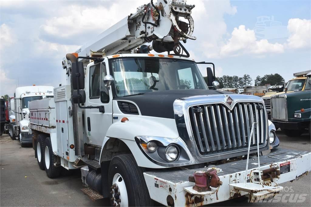 Altec DM45 Truck mounted drill rig