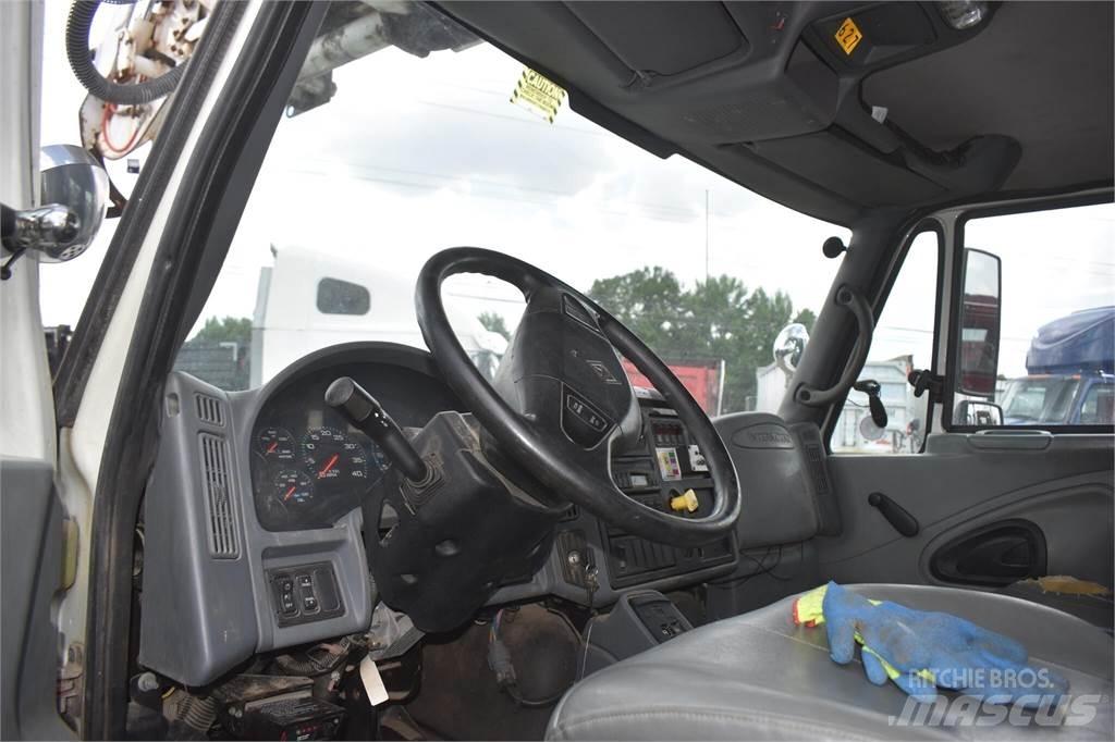 Altec DM45TR Truck mounted drill rig