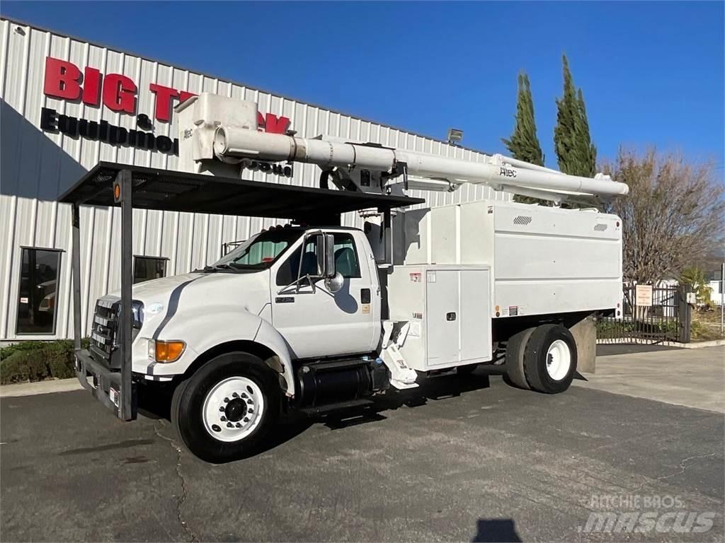 Altec LR756 FM Truck mounted platforms