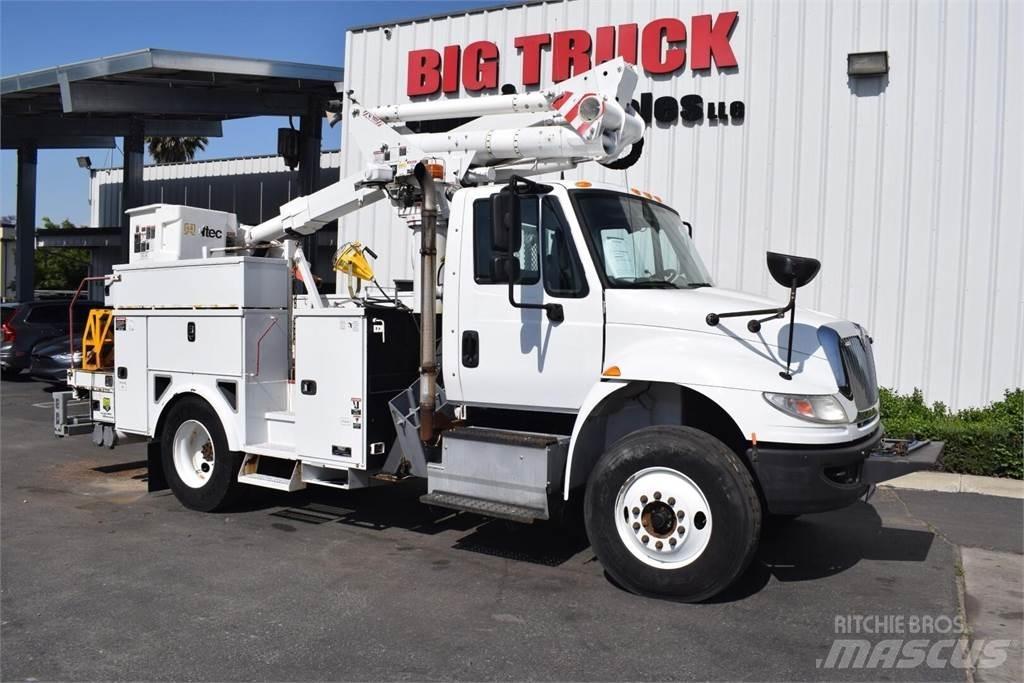 Altec TA41M Truck mounted platforms