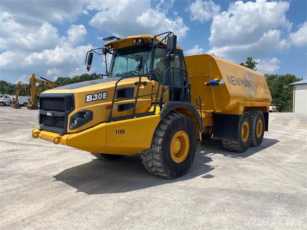 Bell B30E Water bowser