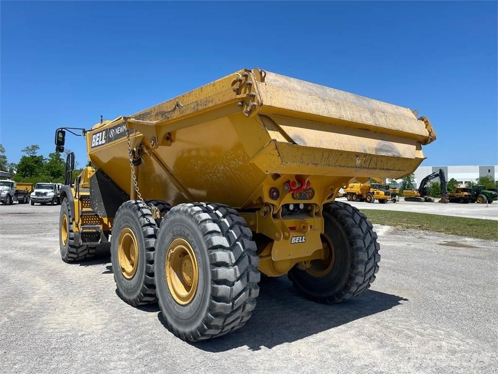 Bell B30E Articulated Haulers