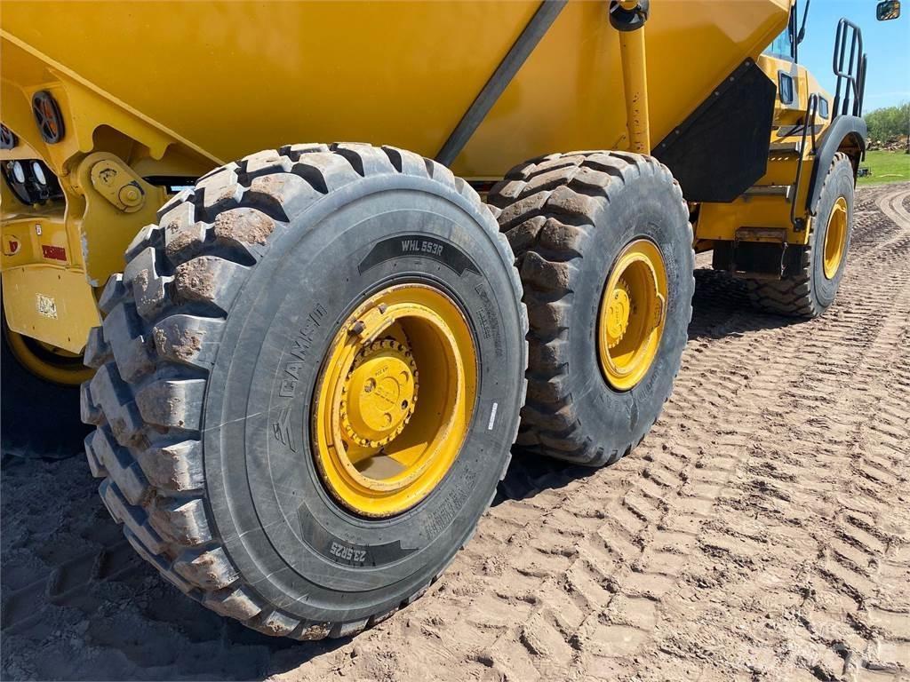 Bell B30E Articulated Haulers