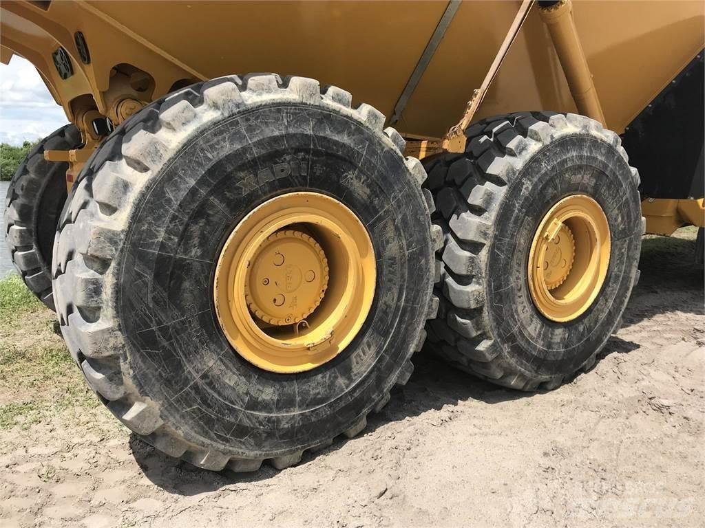 Bell B40D Articulated Haulers