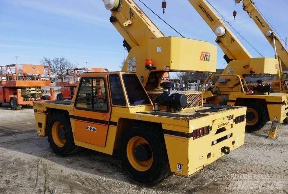 Broderson IC200 Rough terrain cranes