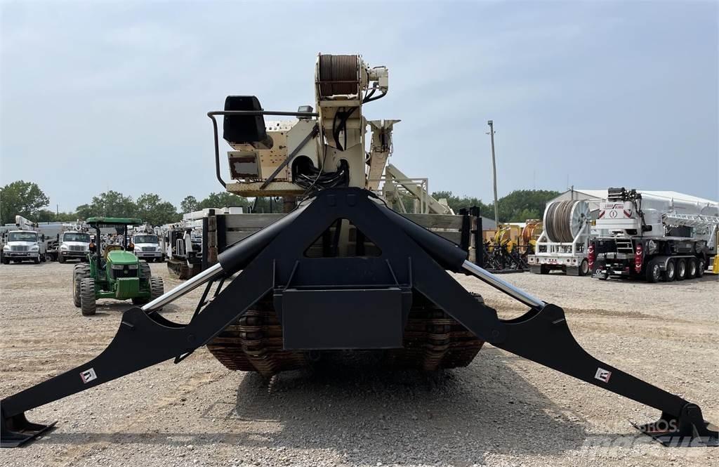 Camoplast GT3000 Track mounted cranes