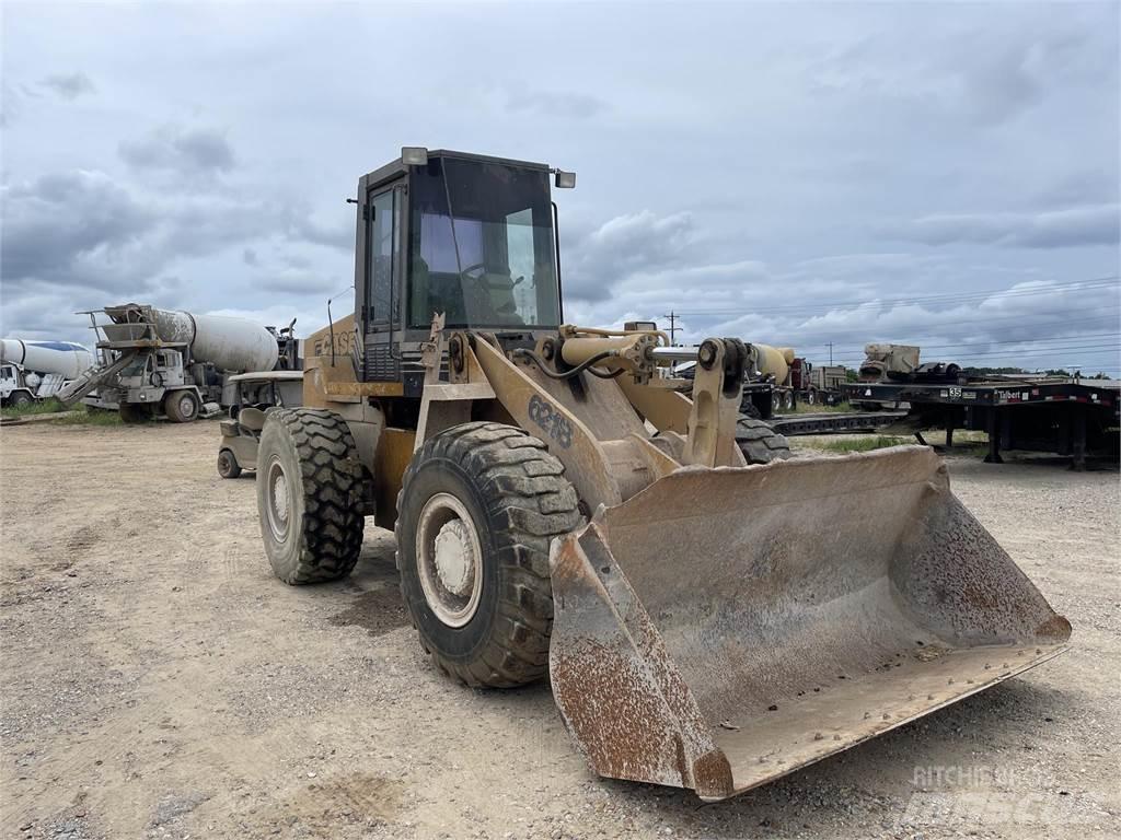 CASE 621B Wheel loaders