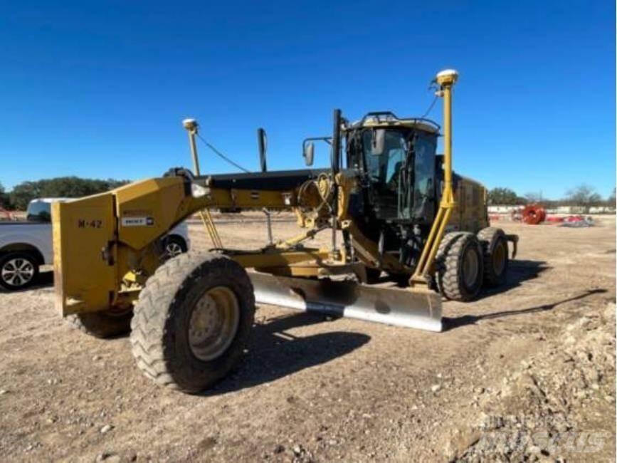 CAT 140M2 Graders
