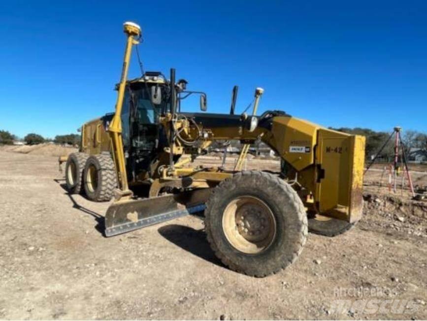 CAT 140M2 Graders