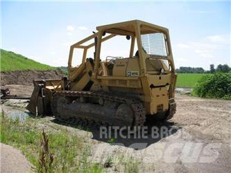 CAT 977L Crawler loaders