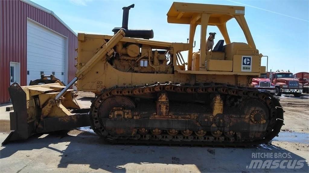 CAT D9H Crawler dozers