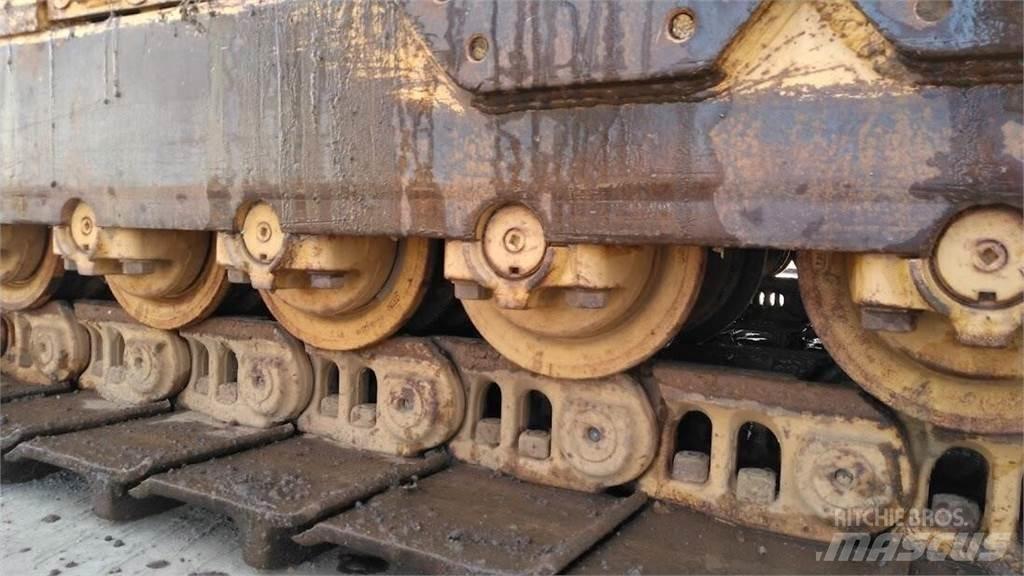 CAT D9H Crawler dozers