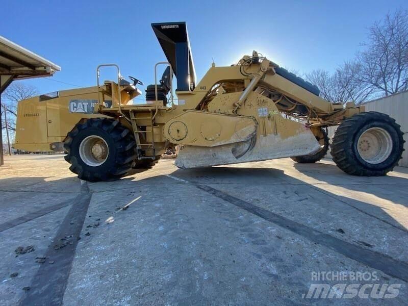 CAT RM-300 Asphalt recycling